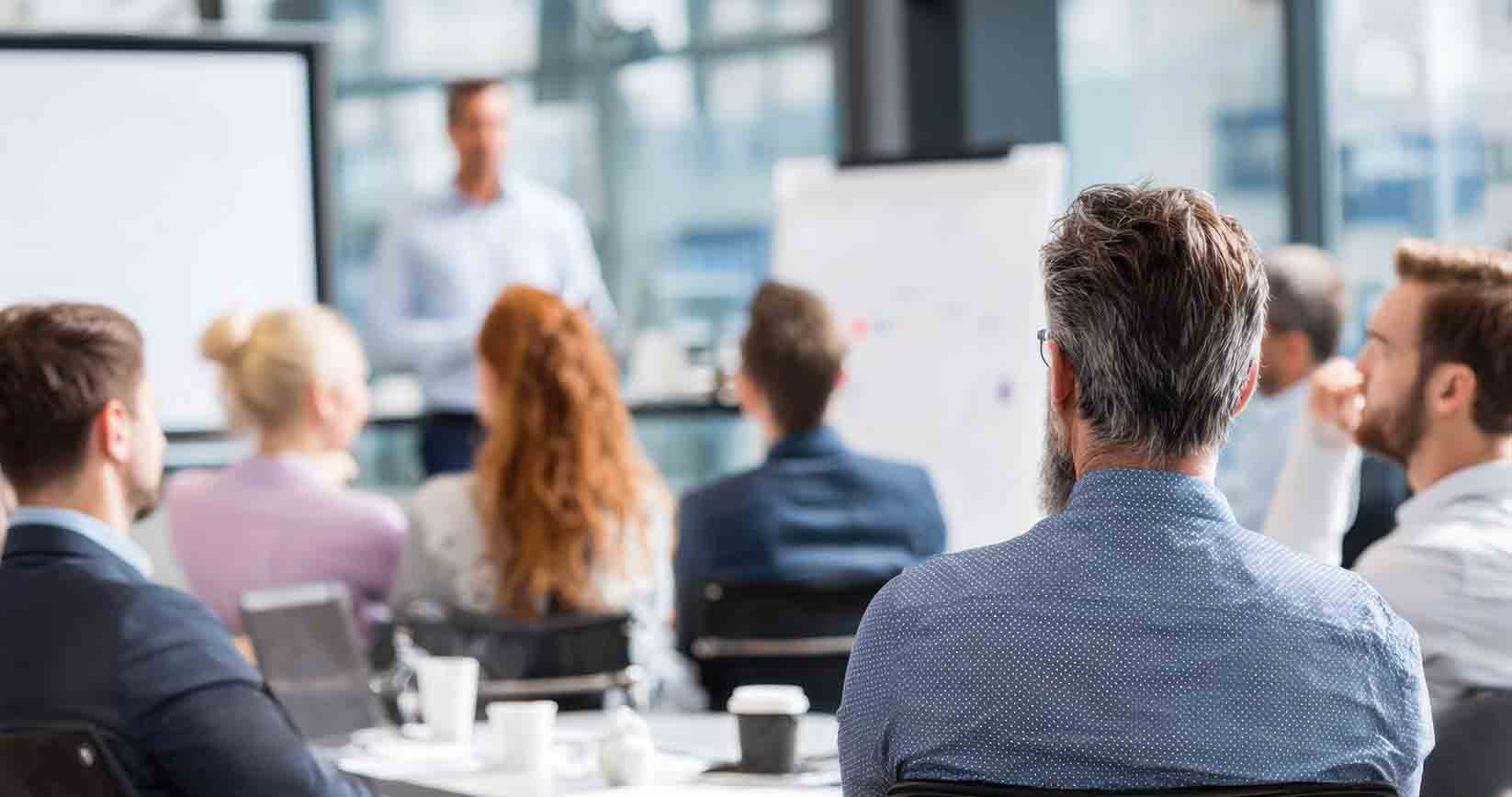 Szkolenia BHP dla firm – planowanie bezpieczeństwa pracy